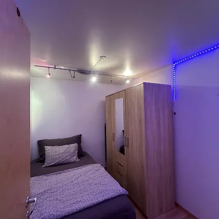 Large And Family-friendly With Heating And Terrace *