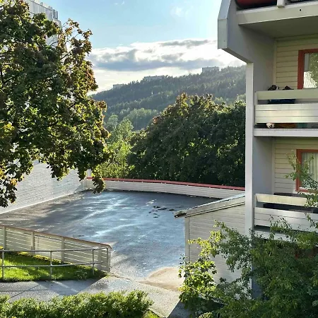 Leilighet Large And Family-friendly With Heating And Terrace *